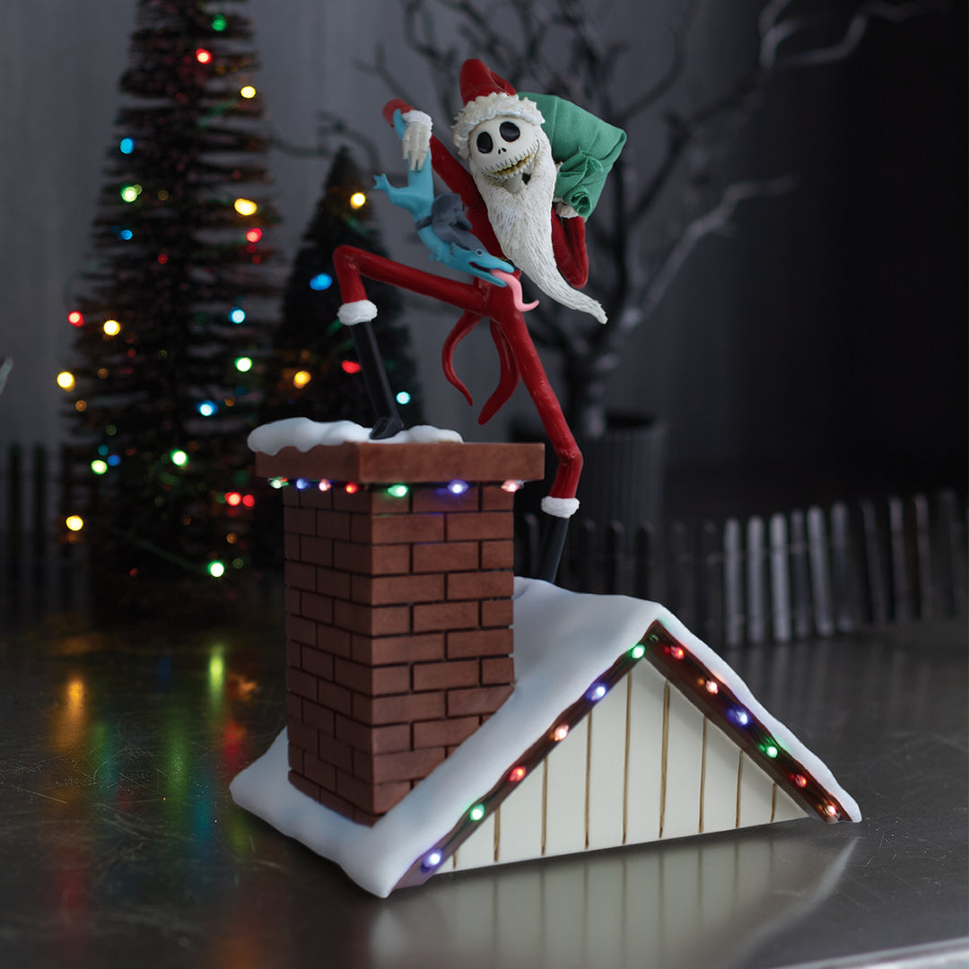 Disney Showcase: Santa Jack Figurine sparkle-castle