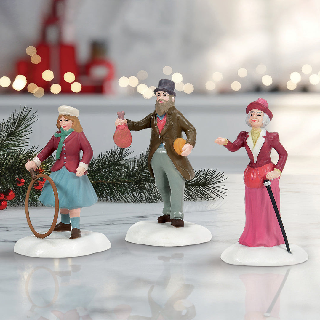 Department 56 Dickens Snow Village Accessory: Friends & Neighbors, Set of 3 sparkle-castle