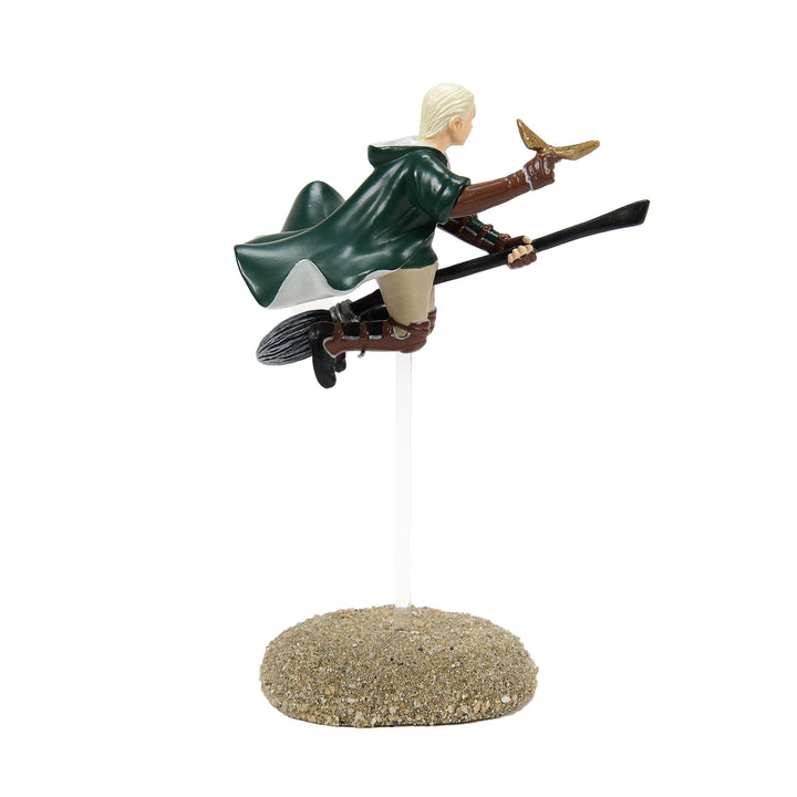 Department 56 Harry Potter Village Accessory: The Seekers, Set of 2 sparkle-castle