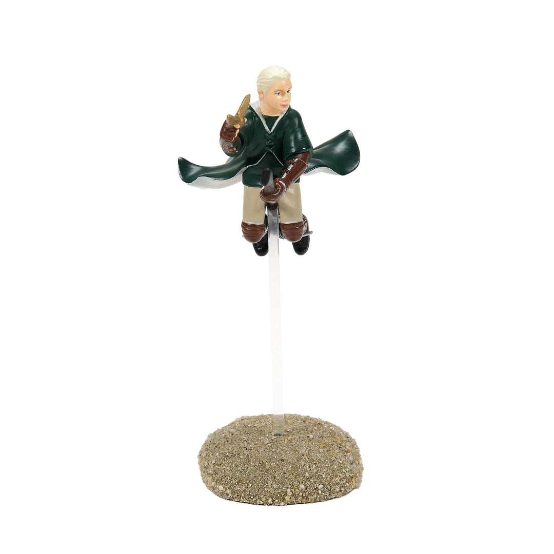 Department 56 Harry Potter Village Accessory: The Seekers, Set of 2 sparkle-castle