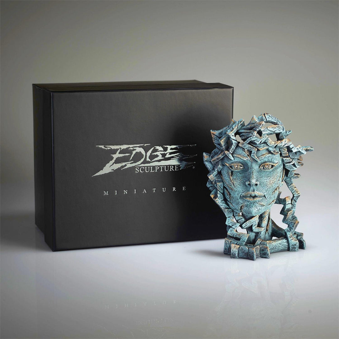 Edge Sculpture: Miniature Venus Bust sparkle-castle