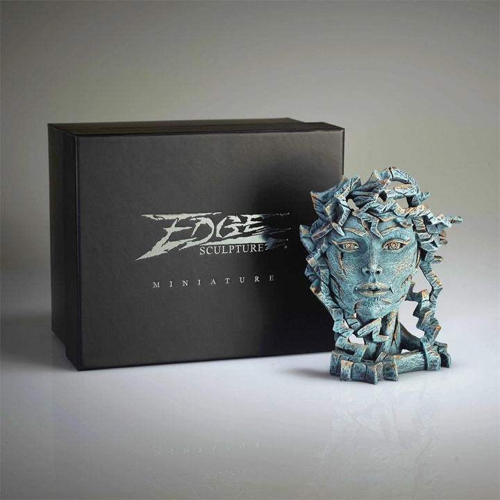 Edge Sculpture: Miniature Venus Bust sparkle-castle