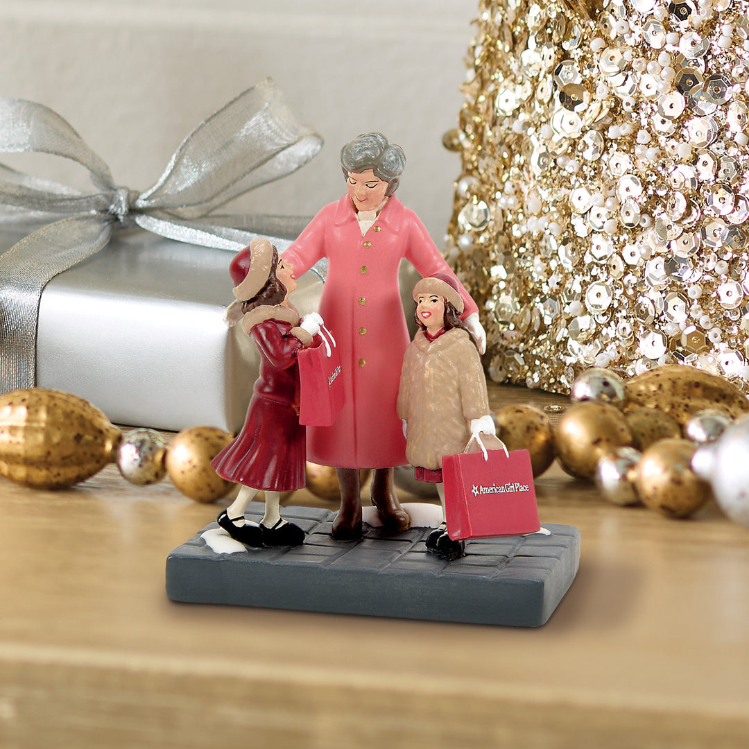 Department 56 Christmas In The City Village Accessory: Table For Five sparkle-castle