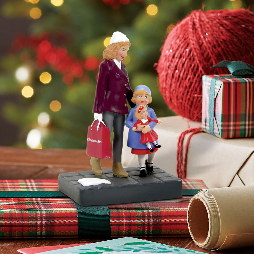 Department 56 Christmas In The City Village Accessory: I Think She Loves It sparkle-castle