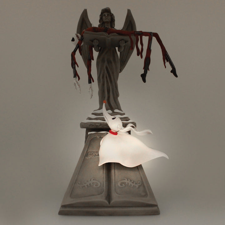Disney Showcase: Santa Jack & Light Up Zero Figurine sparkle-castle