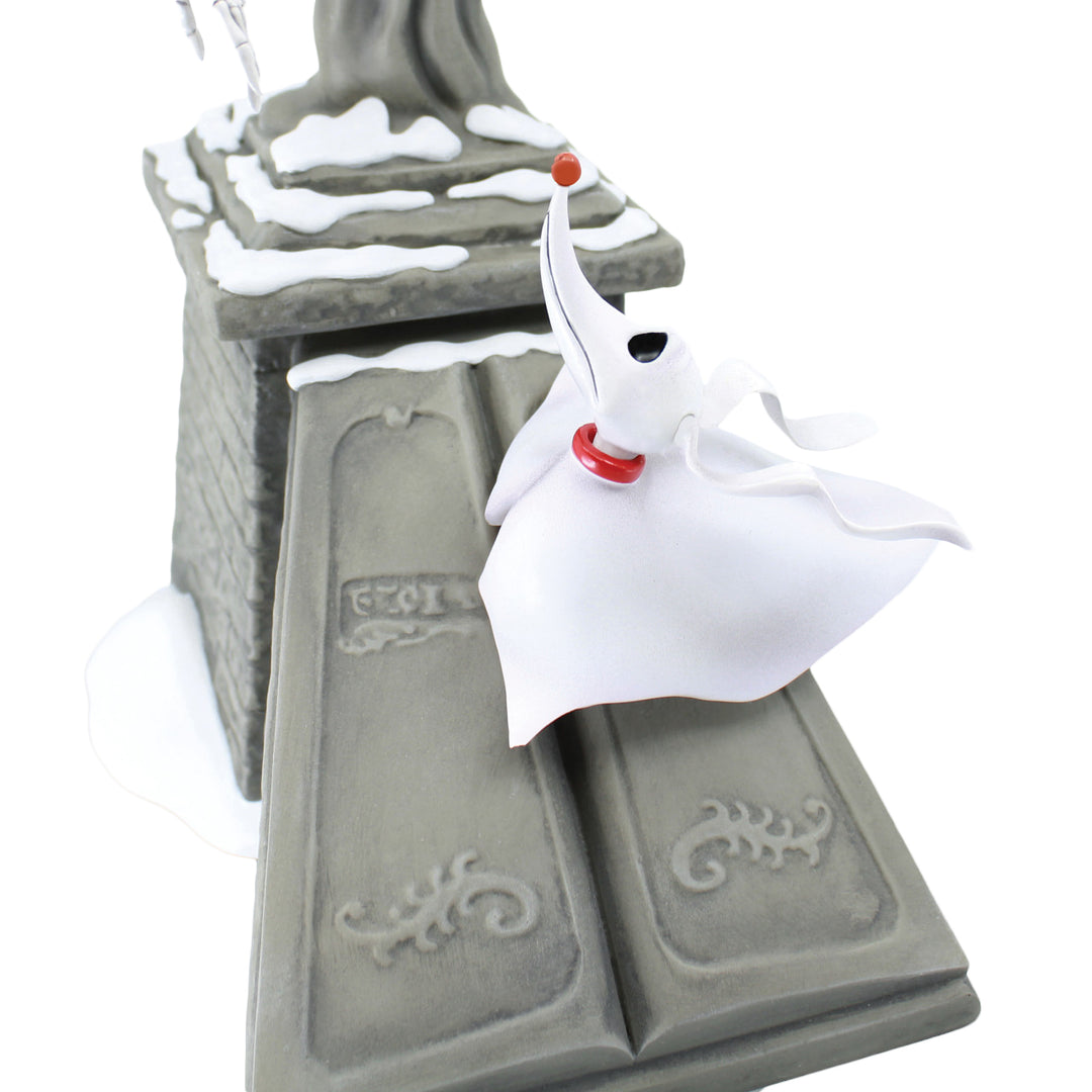 Disney Showcase: Santa Jack & Light Up Zero Figurine sparkle-castle