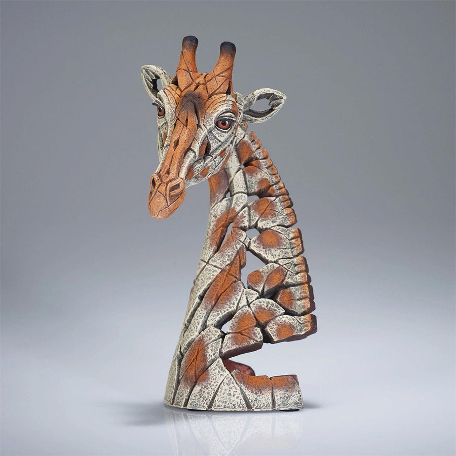 Edge Sculpture: Miniature Giraffe Bust sparkle-castle