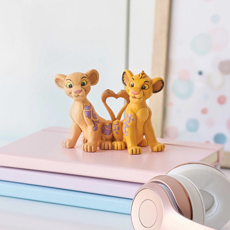 Jim Shore Disney Traditions: Simba & Nala With Tails Forming Heart Figurine sparkle-castle