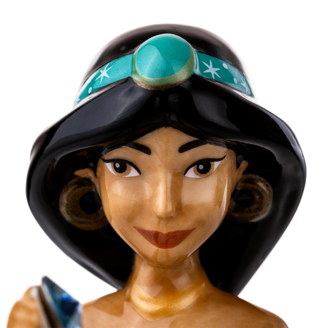 Disney English Ladies: Jasmine Holding Aquamarine March Birthstone Figurine sparkle-castle