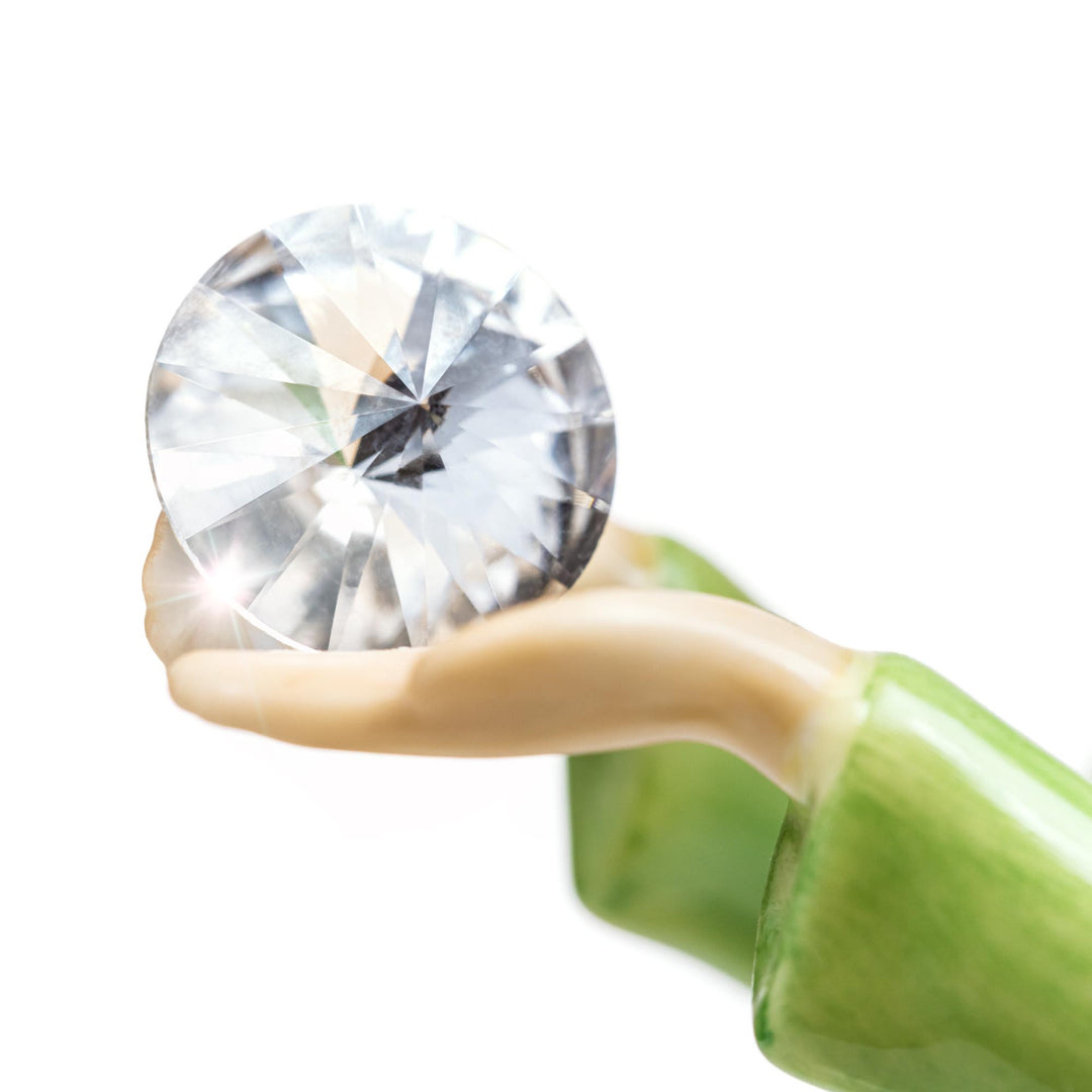 Disney English Ladies: Mulan Holding Diamond April Birthstone Figurine sparkle-castle