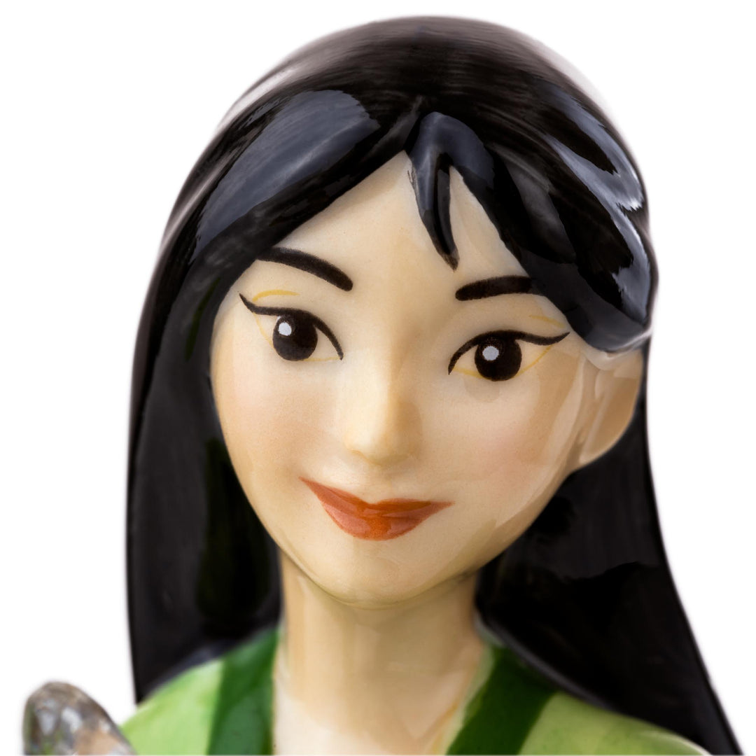 Disney English Ladies: Mulan Holding Diamond April Birthstone Figurine sparkle-castle
