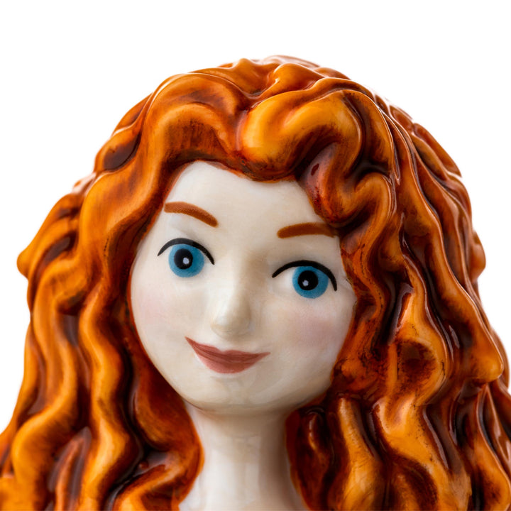 Disney English Ladies: Merida Holding Emerald May Birthstone Figurine sparkle-castle