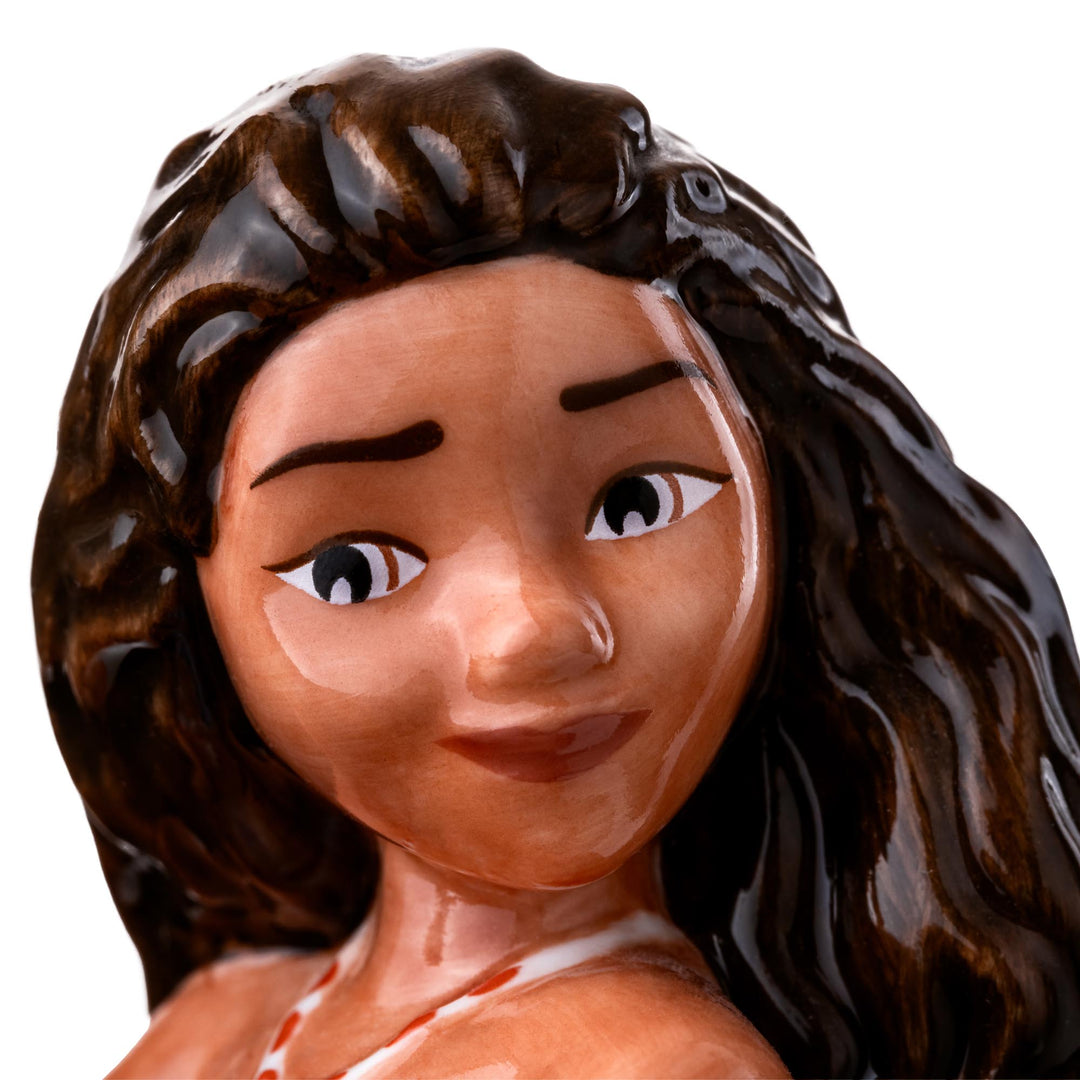 Disney English Ladies: Moana Holding Ruby July Birthstone Figurine sparkle-castle