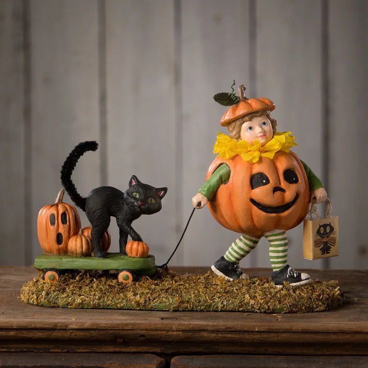 Bethany Lowe: Halloween Pumpkin Paige with Wagon Figurine sparkle-castle