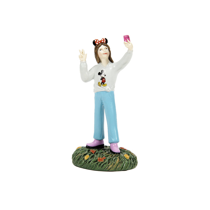 Department 56 Disney Snow Village Halloween Accessory: Visiting The Park, Set of 3 sparkle-castle