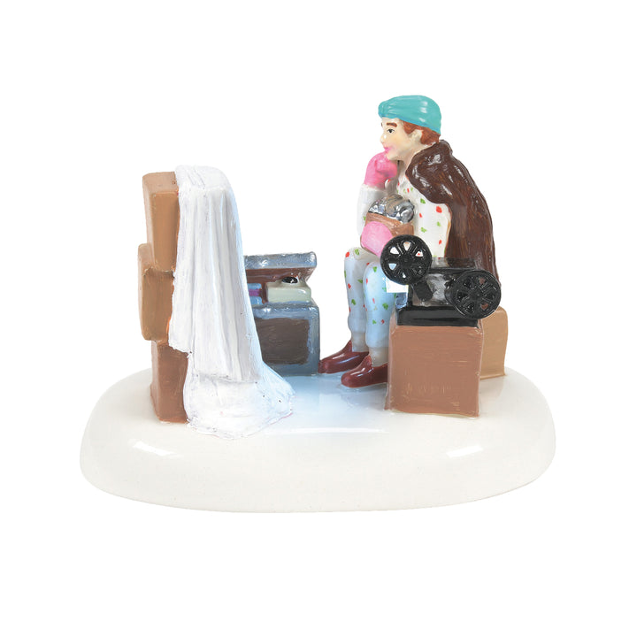 Department 56 National Lampoon's Christmas Vacation Accessory: An Attic Of Christmas Memories sparkle-castle