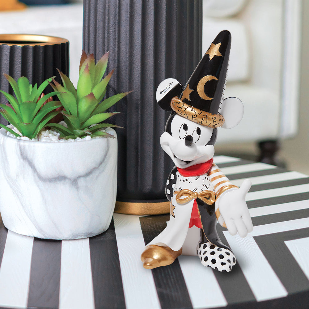 Disney Britto: Midas Sorcerer Mickey Figurine sparkle-castle