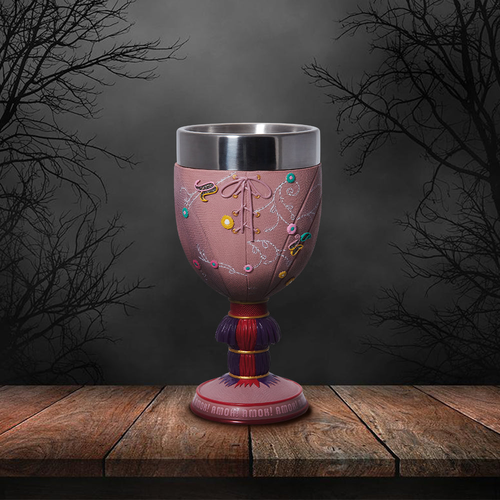 Disney Showcase: Hocus Pocus Sarah Goblet sparkle-castle