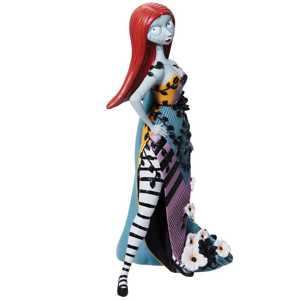 Disney Showcase Botanicals: Sally Figurine sparkle-castle