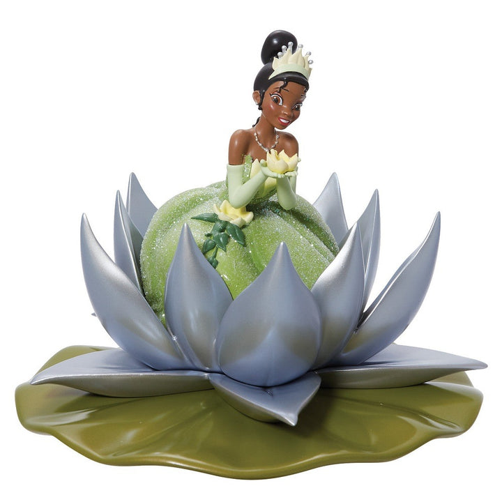 Disney Showcase Icons: D100 Princess Tiana Figurine sparkle-castle