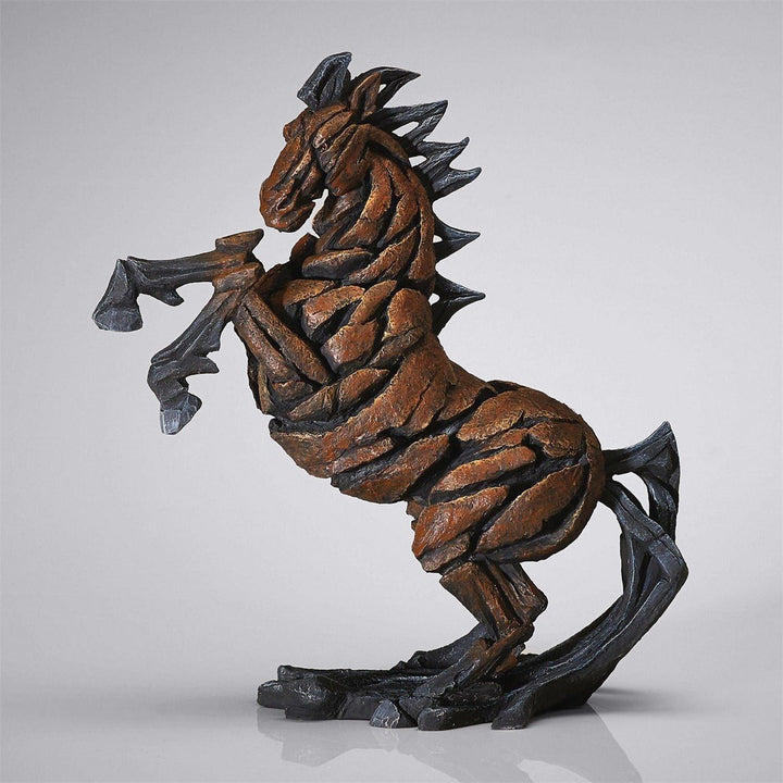 Edge Sculpture: Horse sparkle-castle