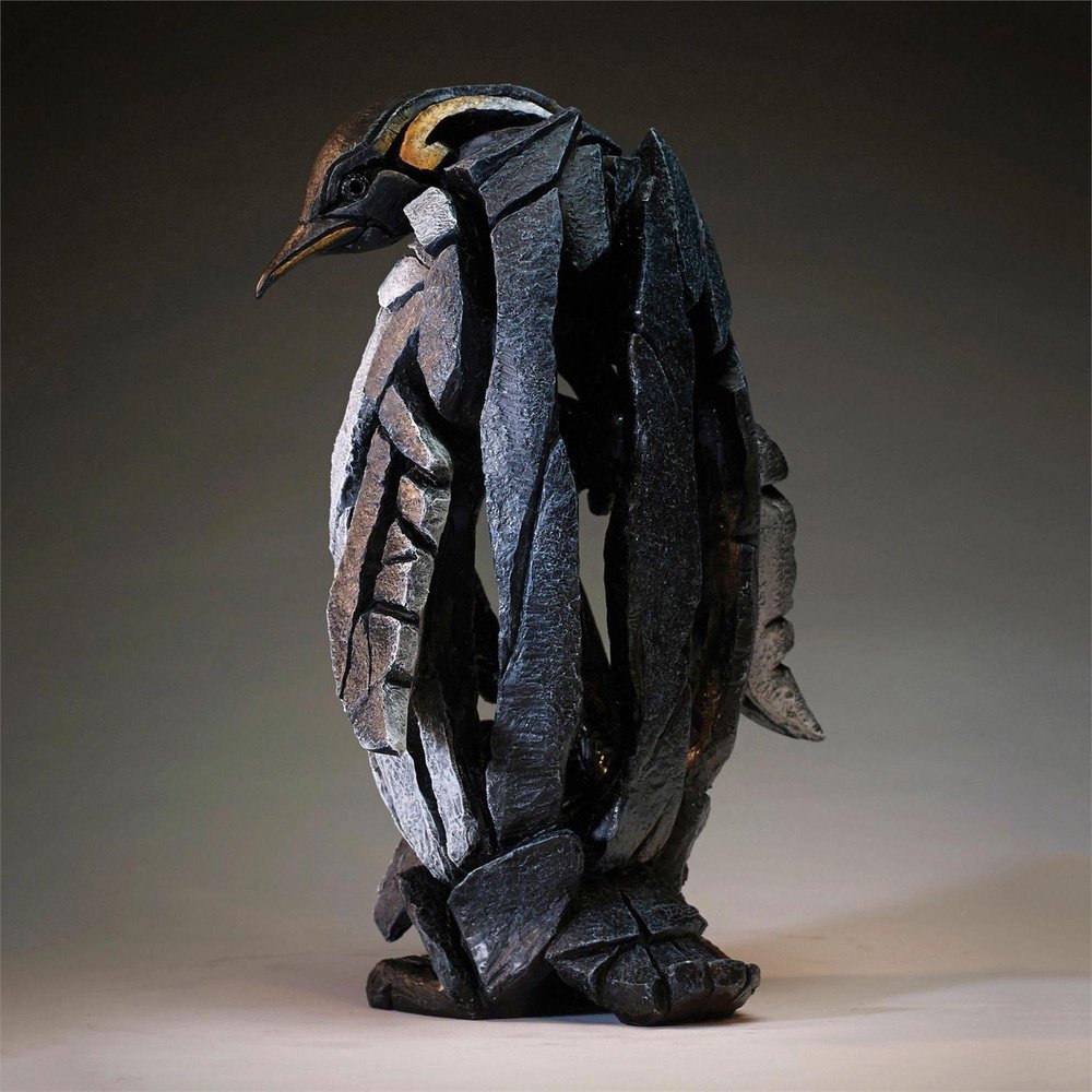 Edge Sculpture: Emperor Penguin sparkle-castle
