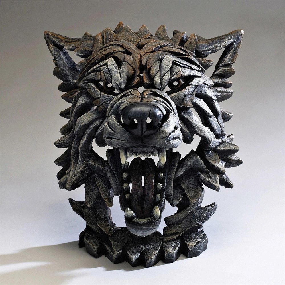 Edge Sculpture: Wolf Bust sparkle-castle