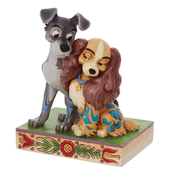 Jim Shore Disney Traditions: Lady Tramp Love Figurine sparkle-castle