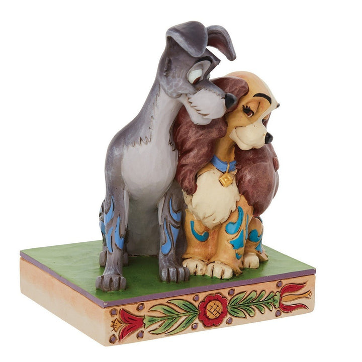Jim Shore Disney Traditions: Lady Tramp Love Figurine sparkle-castle