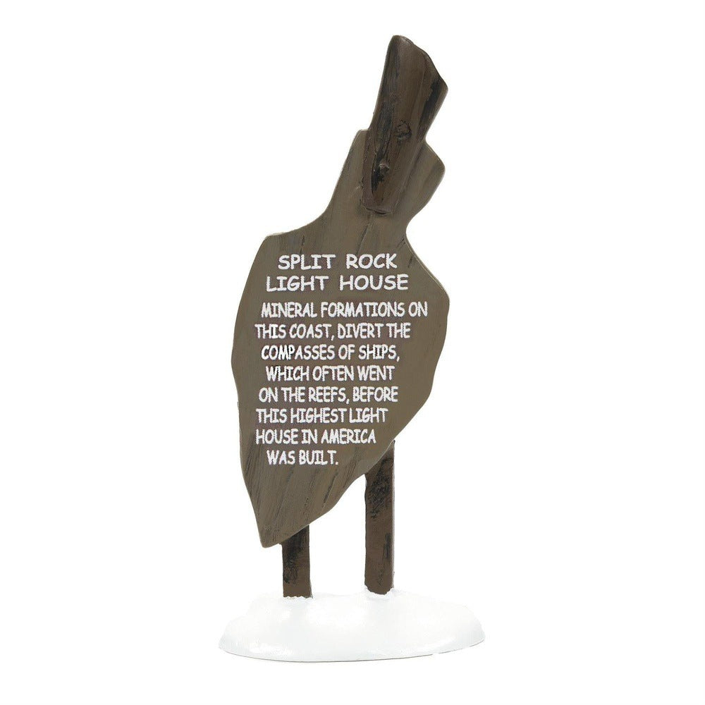 Original Snow Village: Split Rock Lighthouse, Set of 2 sparkle-castle