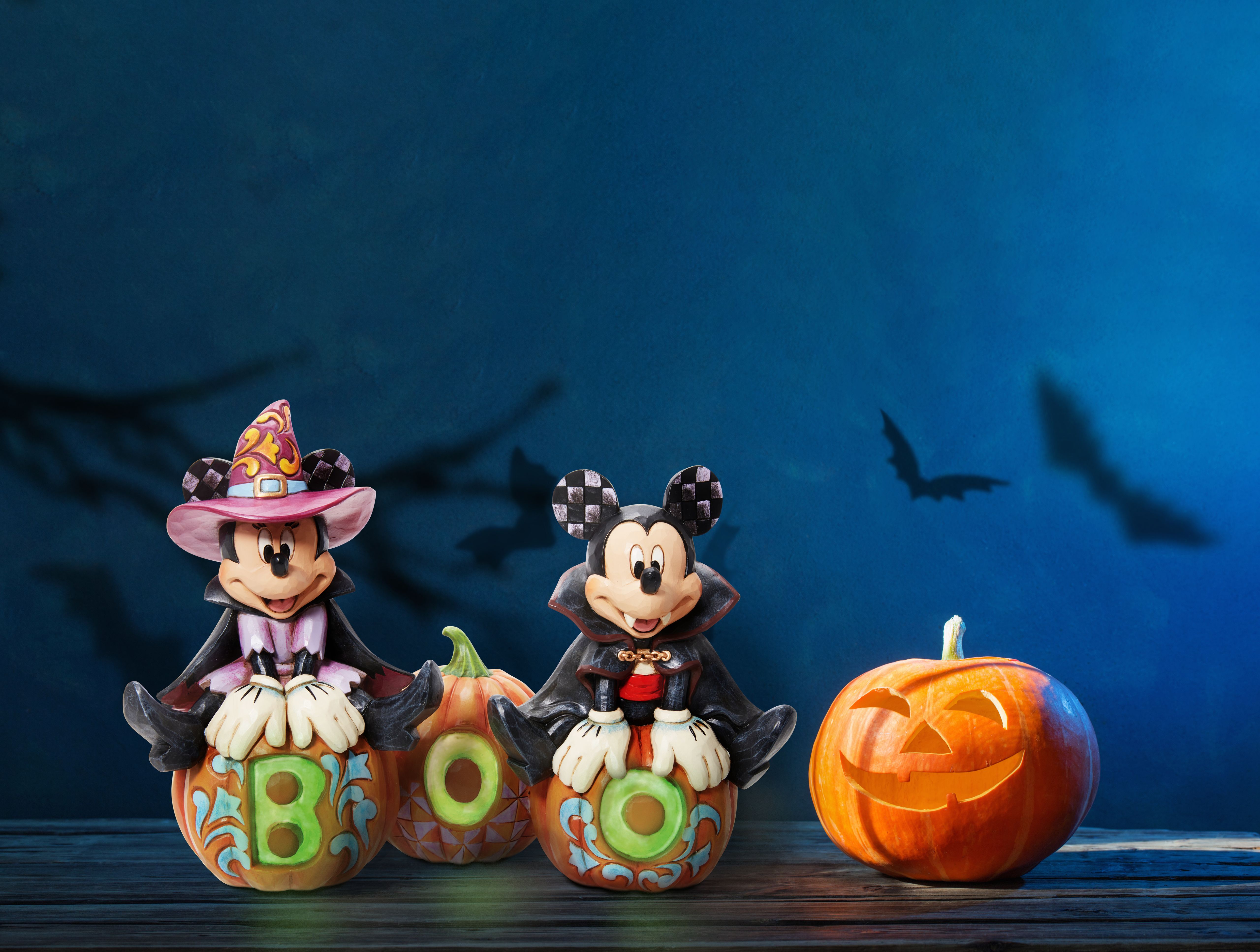 Disney Halloween – Sparkle Castle