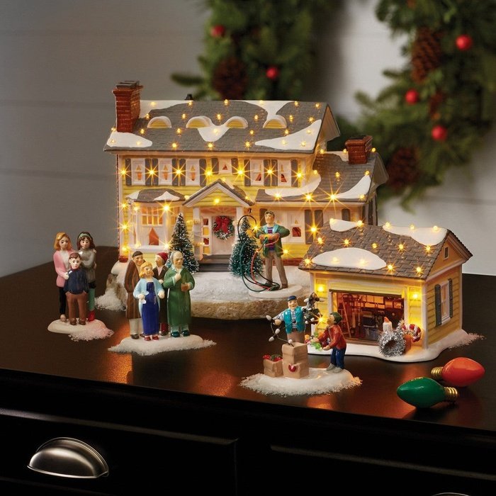 Department 56: National Lampoon’s Christmas Vacation Village