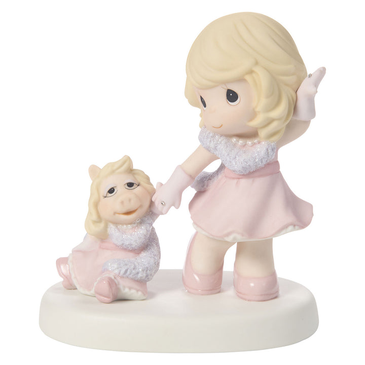 Precious Moments Disney Showcase: The Muppets Girl with Miss Piggy Figurine