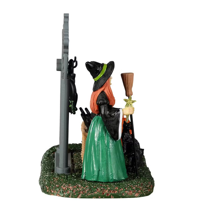 Lemax Spooky Town Halloween Village Accessory: Black Cat Countdown sparkle-castle