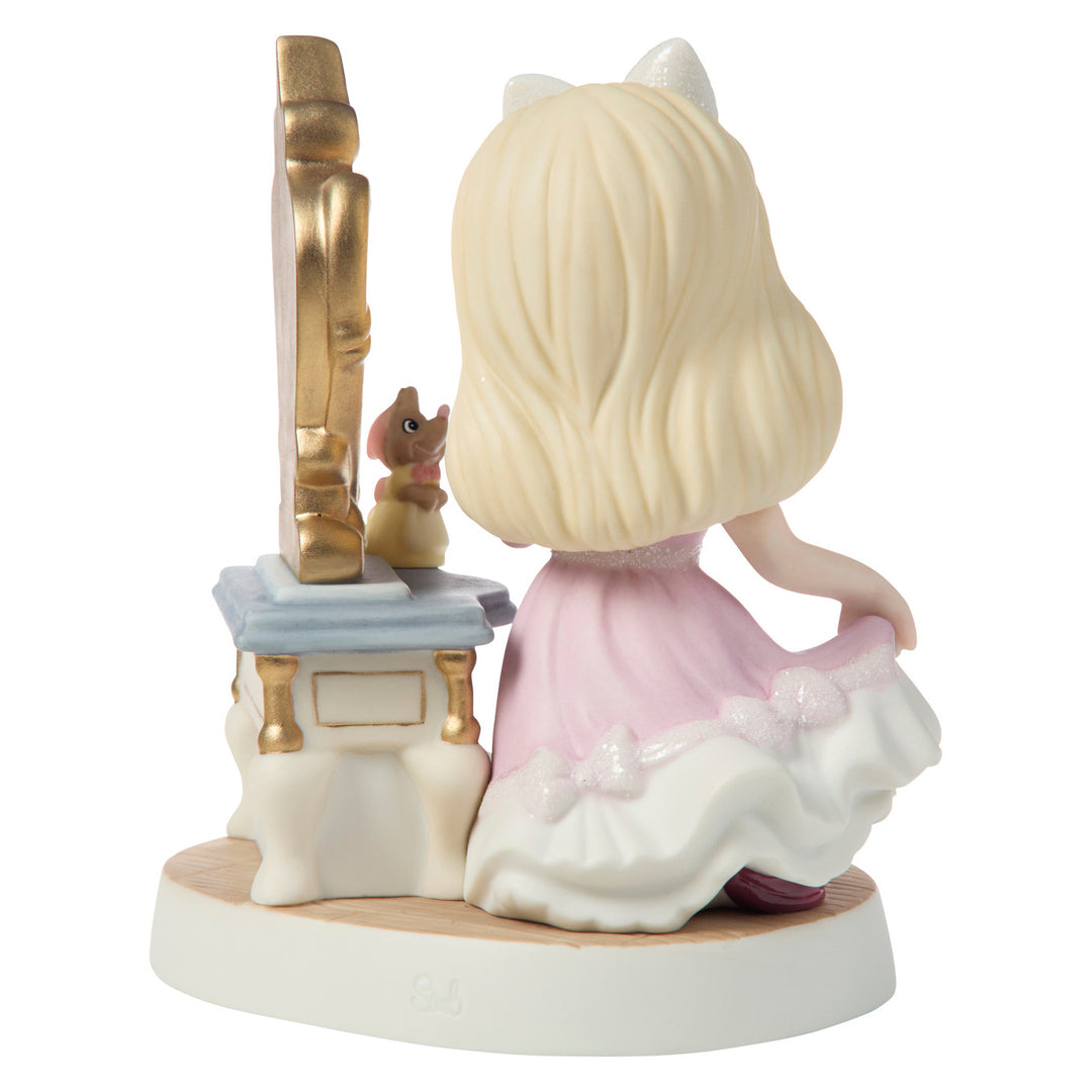 Precious Moments Disney Showcase: Cinderella with Mirror Figurine sparkle-castle