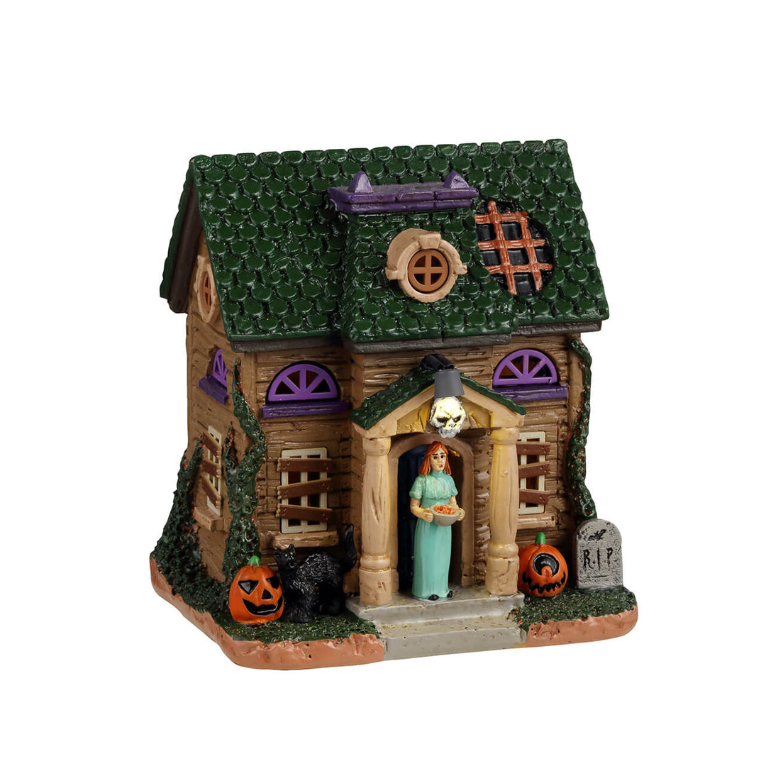 Lemax Spooky Town Halloween Village: Banshee's Treats sparkle-castle
