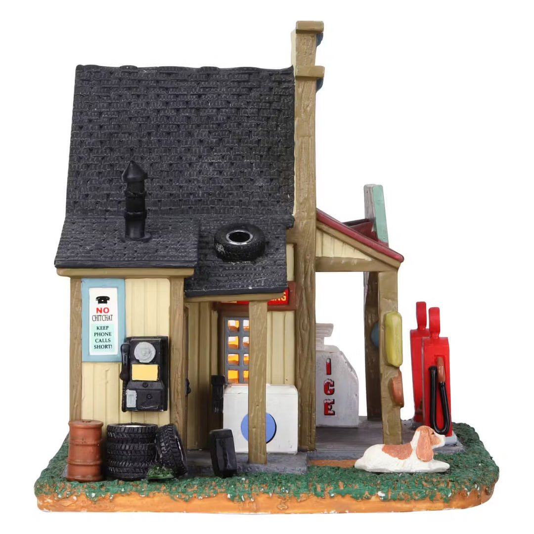 Lemax Harvest Crossing Village: Gilbert's Gasoline Station sparkle-castle