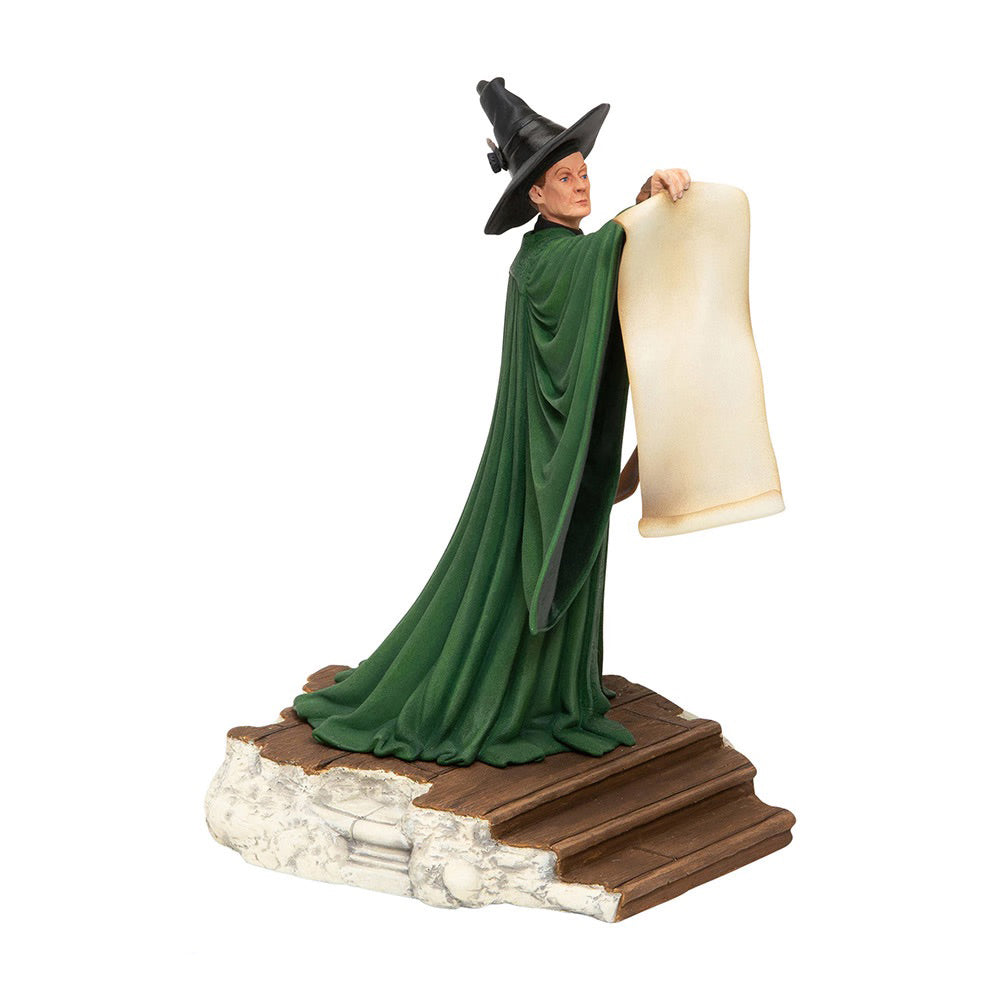 Wizarding World of Harry Potter: Professor McGonagall Figurine sparkle-castle