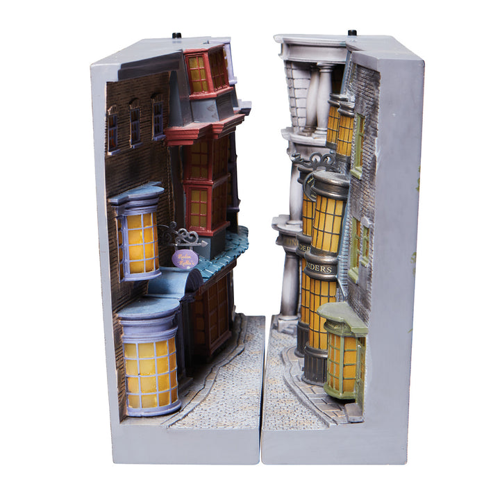 Wizarding World of Harry Potter: Diagon Alley Light Up Bookends sparkle-castle