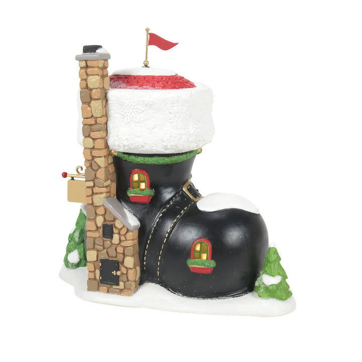 Department 56 North Pole Series: Santa's Boot Shop sparkle-castle