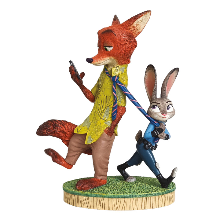 Disney Showcase: Nick Wilde and Judy Hopps Figurine sparkle-castle