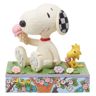 Jim Shore Peanuts: Snoopy & Woodstock Eating Ice Cream Figurine sparkle-castle