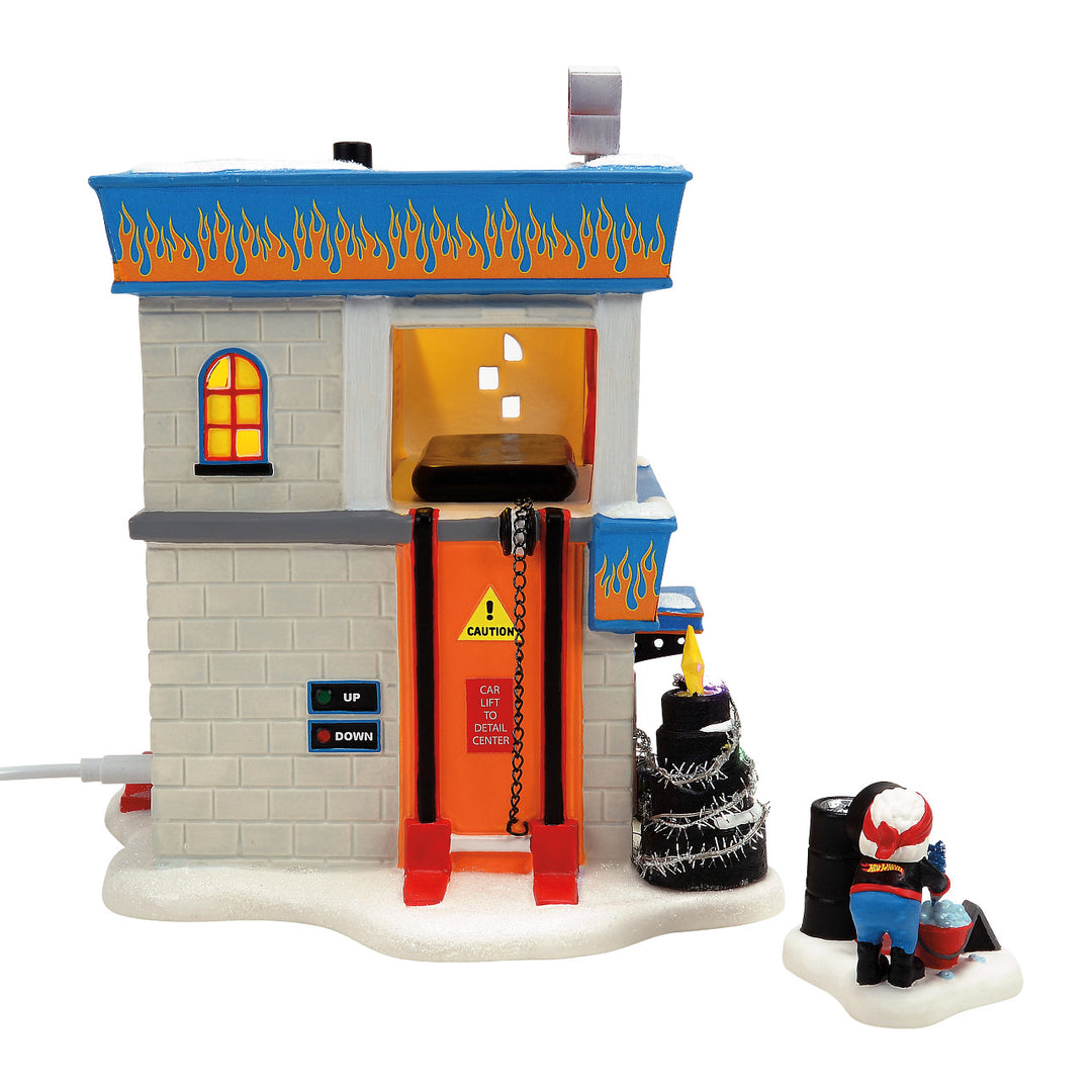 Department 56 North Pole Series: Hot Wheels Detail Center, Set of 2 sparkle-castle