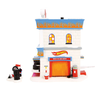 Department 56 North Pole Series: Hot Wheels Detail Center, Set of 2 sparkle-castle