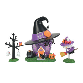 Department 56 Hello Kitty Village: Hello Kitty's Witch Tower, Set of 2 sparkle-castle