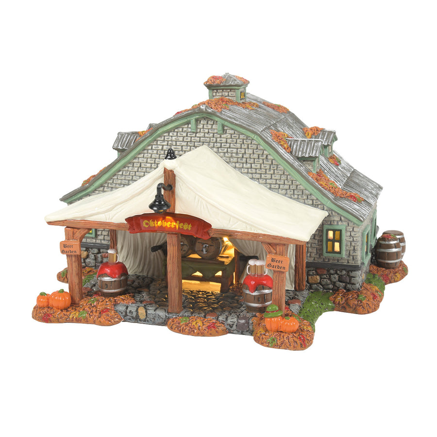 Department 56 Snow Village Harvest: Oktoberfest Garden sparkle-castle