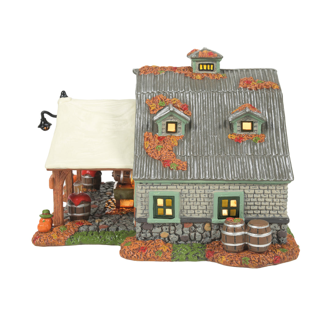 Department 56 Snow Village Harvest: Oktoberfest Garden sparkle-castle