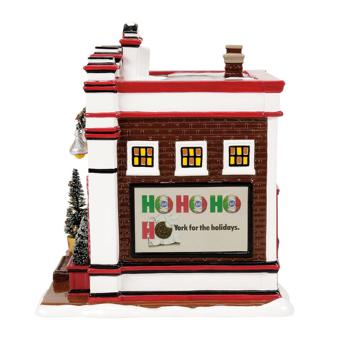 Department 56 Original Snow Village: Hershey's Fine Confections sparkle-castle