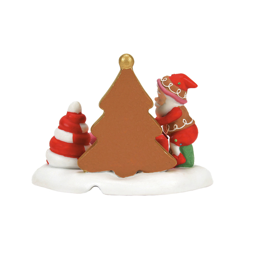 Department 56 North Pole Series: A Sticky Situation sparkle-castle