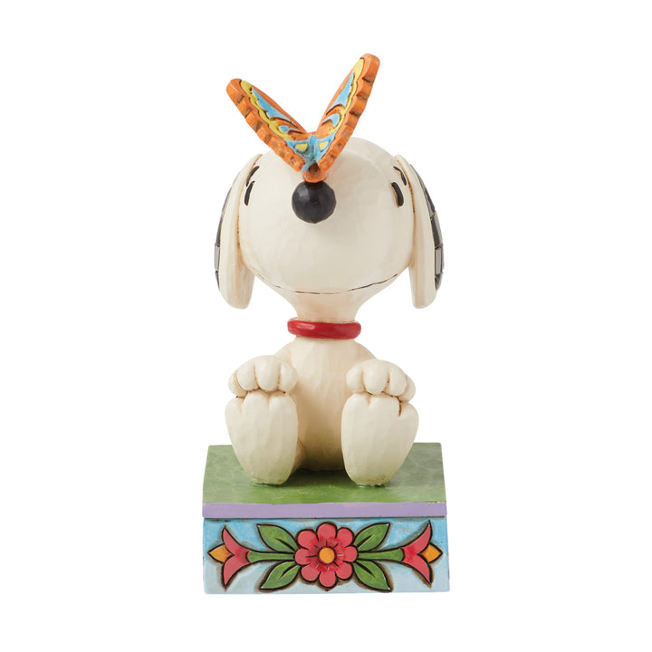 Jim Shore Peanuts: Snoopy With Butterfly On His Nose Figurine sparkle-castle